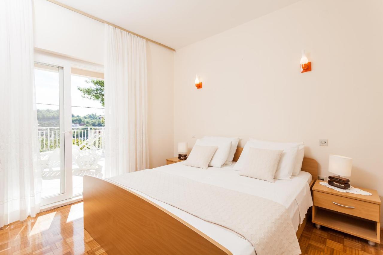 Apartments By The Sea Lumbarda, Korcula - 10049 Exterior photo